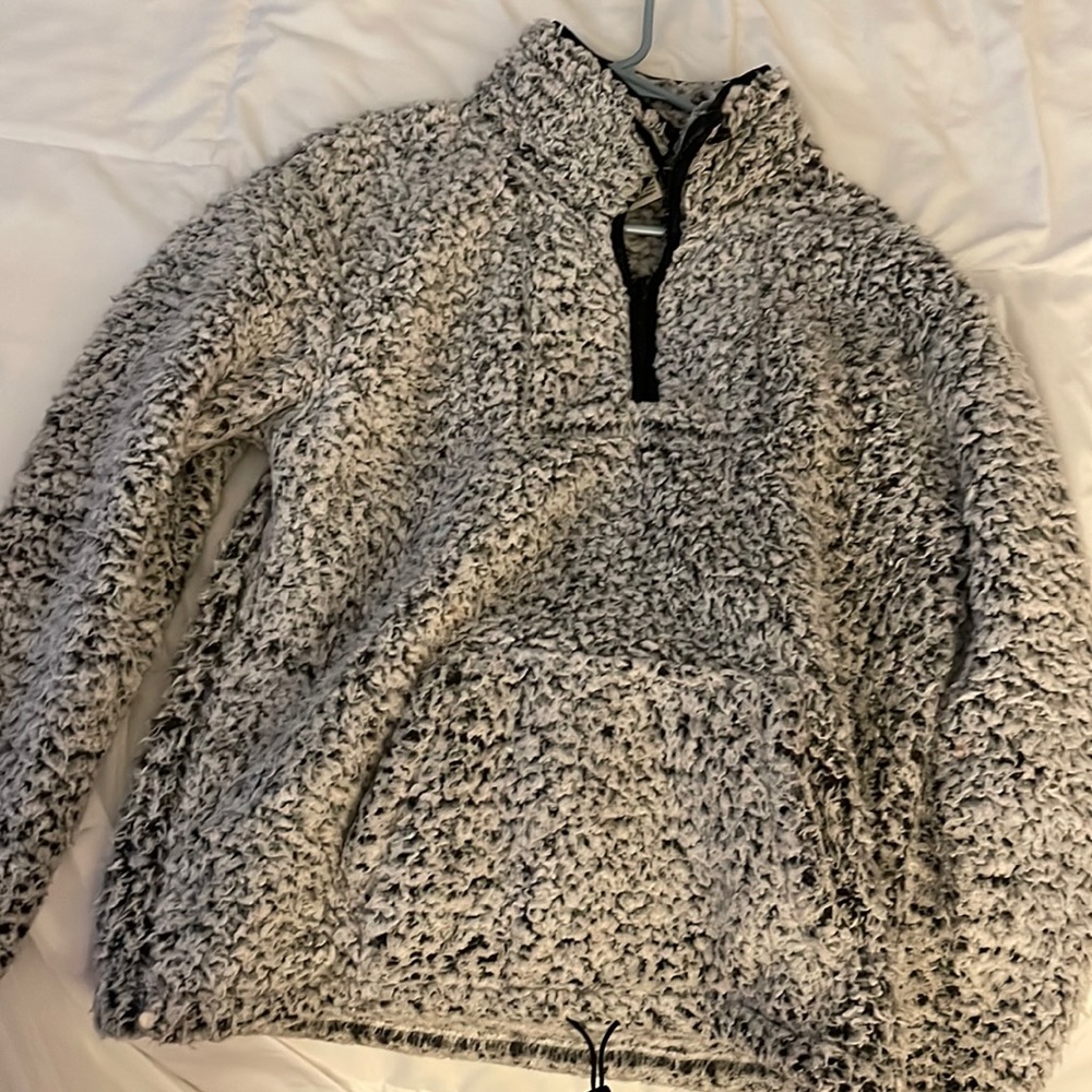 pink victoria’s secret grey sherpa jacket (size small)